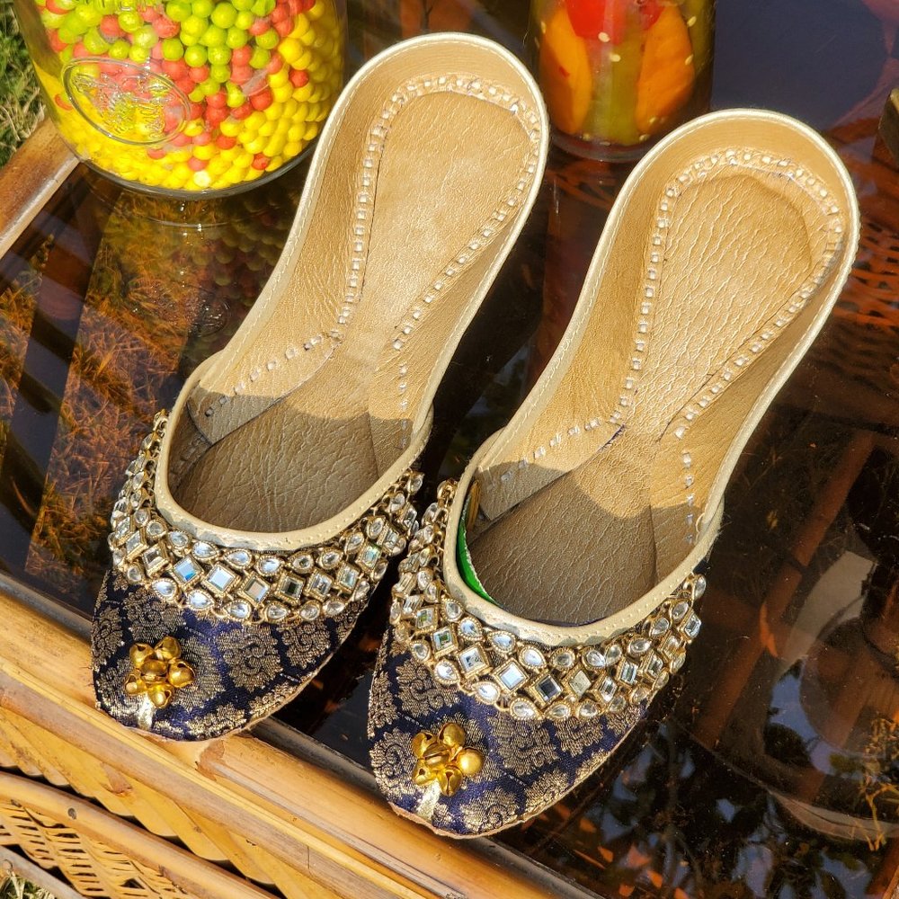Handmade Khusaa, Punjabi Jutti for Indian Wedding